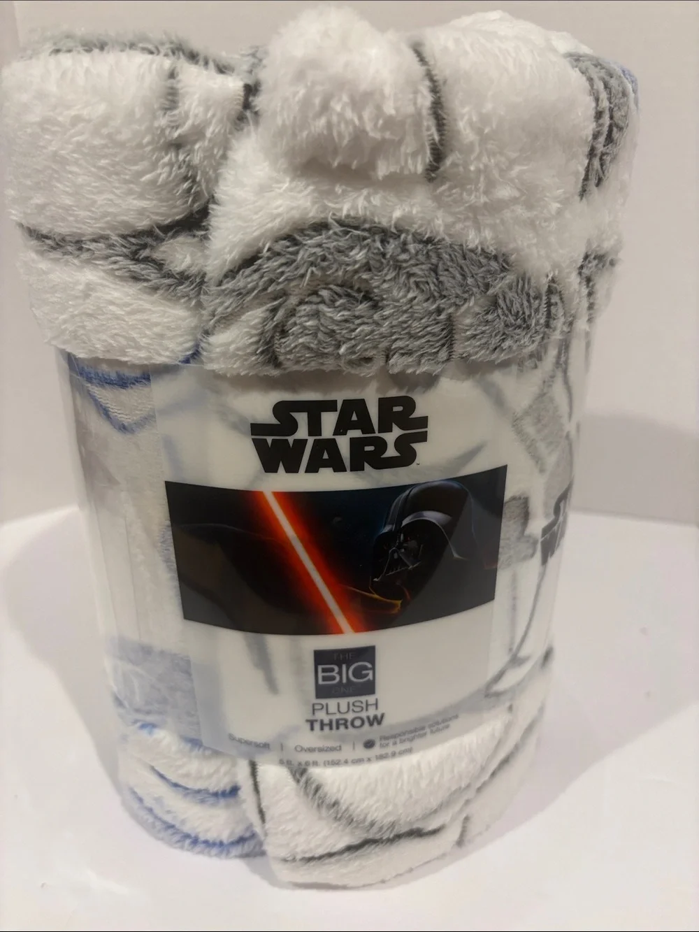 Star Wars White & Gray Plush Throw Blanket brand new with tags
